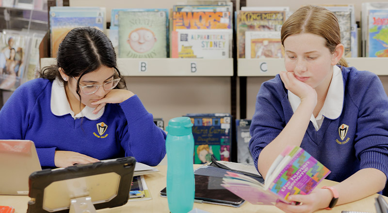 Cerdon College Merrylands students reading in library