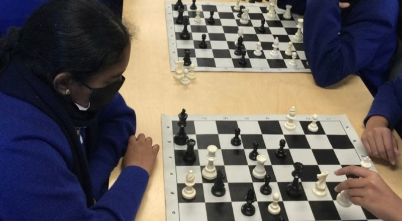 Cerdon College Merrylands students playing chess