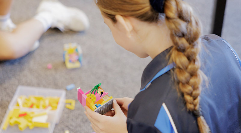 Cerdon College Merrylands students in lego club