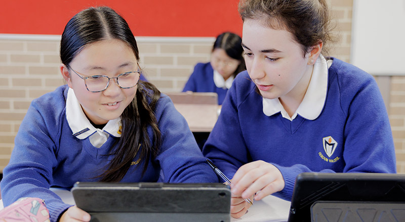 Cerdon Catholic College Merrylands students on iPads