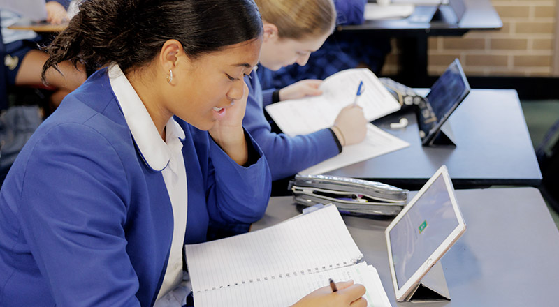 Students on iPads at Cerdon College Merrylands