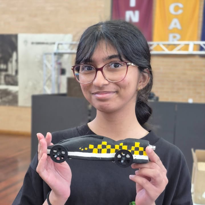 517743363687382_1470442651750777-1