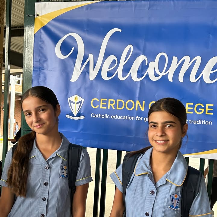 517743363687382_1523771803084528-1